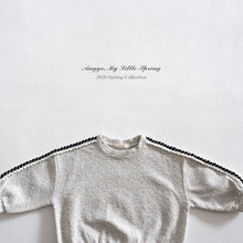 Load image into Gallery viewer, ANGGO KIDS COOKIE CREAM SWEAT SHIRT**PREORDER
