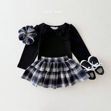 Load image into Gallery viewer, DAILYBEBE KIDS CHECK SKIRT**PREORDER