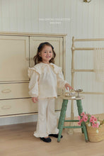 將圖片載入圖庫檢視器中，MEL 兒童春季果凍褲**預購