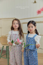 將圖片載入圖庫檢視器中，MEL KIDS 春季花卉上衣套裝**預購**