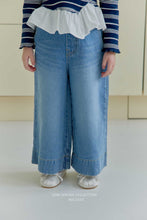 將圖片載入圖庫檢視器中，MEL KIDS 蝴蝶結牛仔褲**預購