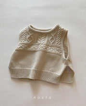 Load image into Gallery viewer, AOSTA KIDS KNIT VEST*PREORDER