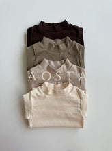 Load image into Gallery viewer, AOSTA KIDS Simple Turtle Neck Tee**Preorder