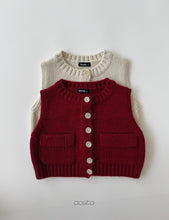 Load image into Gallery viewer, AOSTA FALL KNIT COOKIE VEST**PREORDER