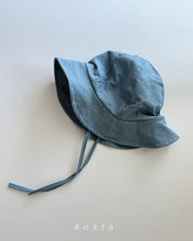 Load image into Gallery viewer, AOSTA KIDS SUMMER PATTERN HAT*PREORDER