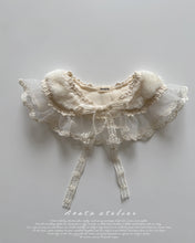 Load image into Gallery viewer, AOSTA KIDS FUR  PRINCESS CAPE *PREORDER