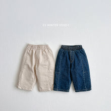 將圖片載入到圖庫檢視器中，VIVID KIDS 休閒牛仔褲 *預購