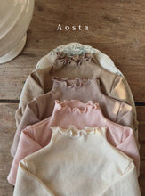 Load image into Gallery viewer, AOSTA MOM/KIDS Turtle Neck**Preorder