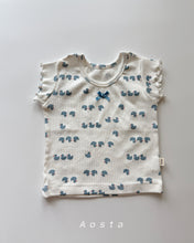 Load image into Gallery viewer, AOSTA KIDS RIBBON TEE SHIRT*PREORDER