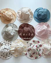 Load image into Gallery viewer, AOSTA KIDS SUMMER PATTERN HAT*PREORDER