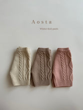 Load image into Gallery viewer, AOSTA KIDS Knitted Short*Preorder