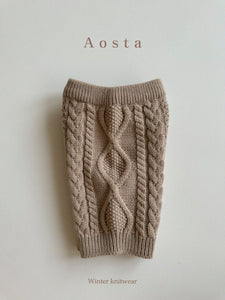 AOSTA KIDS Knitted Short*Preorder