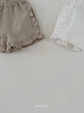 Load image into Gallery viewer, ALADIN KIDS FRILL SHORTS**PREORDER