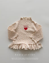 Load image into Gallery viewer, AOSTA KIDS LOVE ME BLOUSE*PREORDER