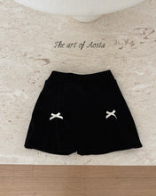 Load image into Gallery viewer, AOSTA FALL VIVI SKIRT**PREORDER