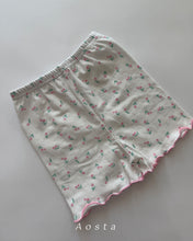 Load image into Gallery viewer, AOSTA KIDS PATTERN BIKE SHORT *PREORDER