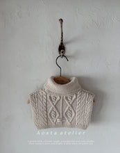 Load image into Gallery viewer, AOSTA KIDS KNIT NECK WARMER*PREORDER