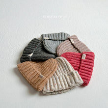 Load image into Gallery viewer, VIVID KIDS SHA SHA BEANIE*PREORDER