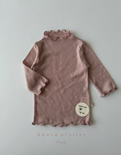 Load image into Gallery viewer, AOSTA KIDS SOFTY TEE*PREORDER