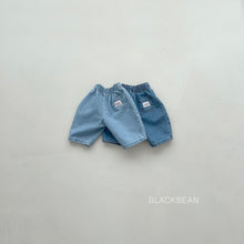Load image into Gallery viewer, BLACKBEAN KIDS HOLD DENIM PANTS* Preorder
