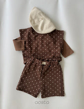 Load image into Gallery viewer, AOSTA FALL DOT TONG TONG VEST**PREORDER