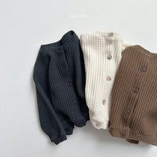Load image into Gallery viewer, MINIROBE KIDS BUTTER WAFFLE CARDIGAN*Preorder