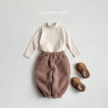 Load image into Gallery viewer, VIVID KIDS KIDS TURTLE NECK*PREORDER