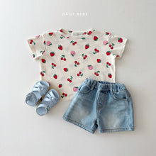 Load image into Gallery viewer, DAILYBEBE KIDS PATTERN TEE SHIRT**PREORDER