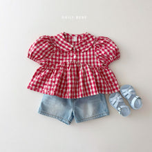 Load image into Gallery viewer, DAILYBEBE KIDS ROUND COLLAR TOP**PREORDER