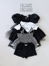 Load image into Gallery viewer, PEACH PEACH KIDS SOFT SLEEVELESS*PREORDER