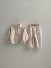 Load image into Gallery viewer, MINIROBE KIDS FLEECE HALF ZIP UP HOODIE**Preorder