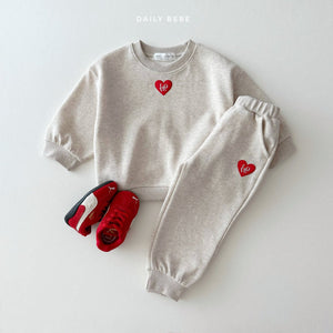 DAILYBEBE KIDS LOVE TOP BOTTOM SET**PREORDER