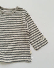 Load image into Gallery viewer, AOSTA KIDS MOMENT TEE*PREORDER