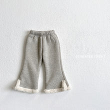 Load image into Gallery viewer, VIVID KIDS KIDS FURRY JELLY PANTS*PREORDER