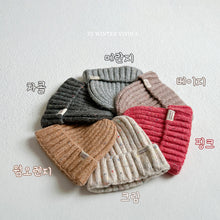 Load image into Gallery viewer, VIVID KIDS SHA SHA BEANIE*PREORDER