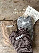Load image into Gallery viewer, AOSTA Signature Turtle Neck**Preorder