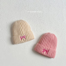 Load image into Gallery viewer, VIVID KIDS BOW BEANIE*PREORDER