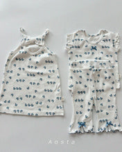 Load image into Gallery viewer, AOSTA KIDS CHANTELLIE BOW DRESS*PREORDER