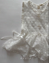 Load image into Gallery viewer, AOSTA KIDS LACE VEST*PREORDER