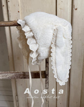 Load image into Gallery viewer, AOSTA KIDS FUR RABBIT CAPE *PREORDER