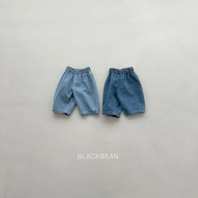 Load image into Gallery viewer, BLACKBEAN KIDS HOLD DENIM PANTS* Preorder