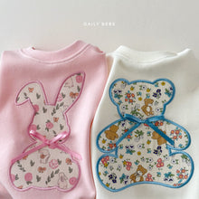Load image into Gallery viewer, DAILYBEBE KIDS FLORAL PATTERN SWEAT**PREORDER
