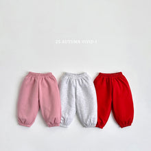 Load image into Gallery viewer, VIVID KIDS HEART PANTS*PREORDER