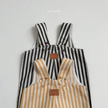 Load image into Gallery viewer, MINIROBE KIDS Benny suspenders suit*Preorder