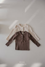 將圖片載入到圖庫檢視器中，ROA 兒童花卉羈扣T卹 *預購