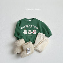 Load image into Gallery viewer, VIVID KIDS WINTER STORY SWEAT SHIRT*PREORDER
