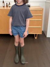 Load image into Gallery viewer, DIGREEN KIDS CAMEL SHORT SLEEVE TEE*PREORDER