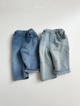 Load image into Gallery viewer, MINIROBE KIDS SIGNATURE DENIM JEANS**Preorder