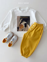 Load image into Gallery viewer, DAILYBEBE KIDS BUTTON JOGGER PANTS**PREORDER