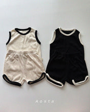 Load image into Gallery viewer, AOSTA KIDS PATTERN SHORT*PREORDER